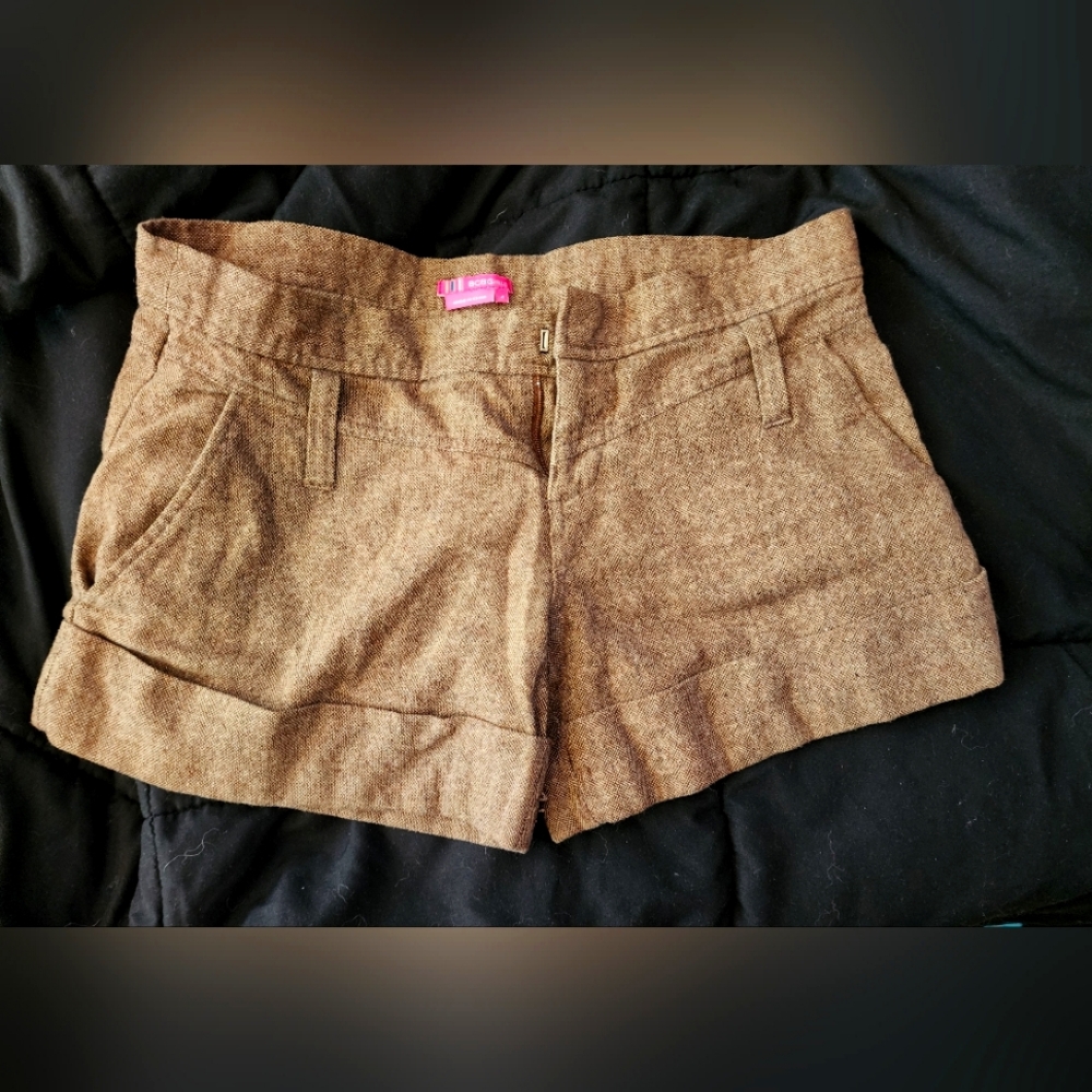 BCBGirls Tan Shorts Size 4 Tweed.
